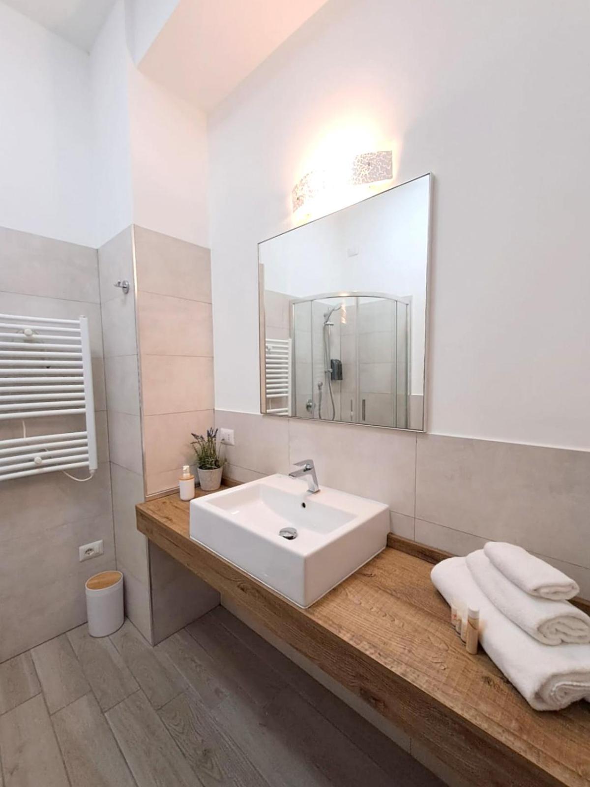 Ajana Rooms By Accomodo Cagliari Luaran gambar