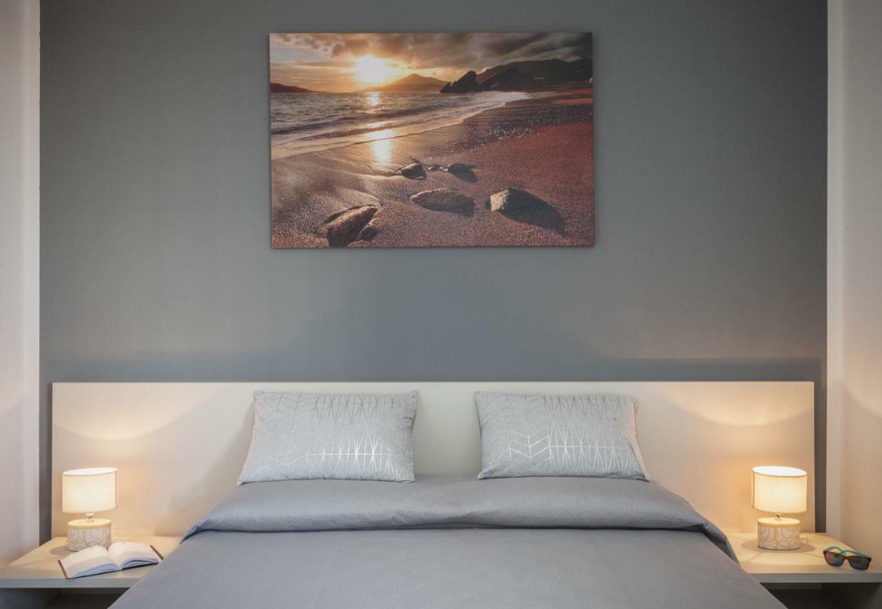 Ajana Rooms By Accomodo Cagliari Luaran gambar